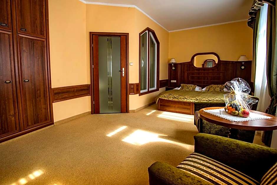 Pietrak Hotel
