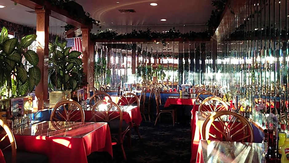 Tradewinds Airport Hotel