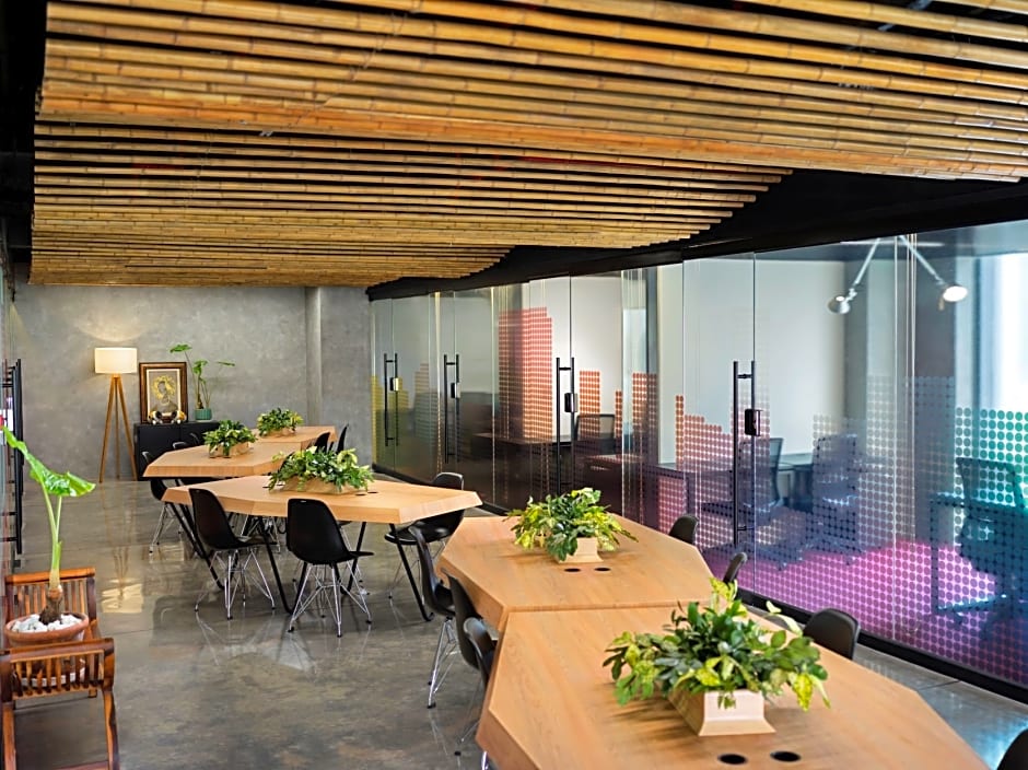 Wink Hotel Saigon Centre