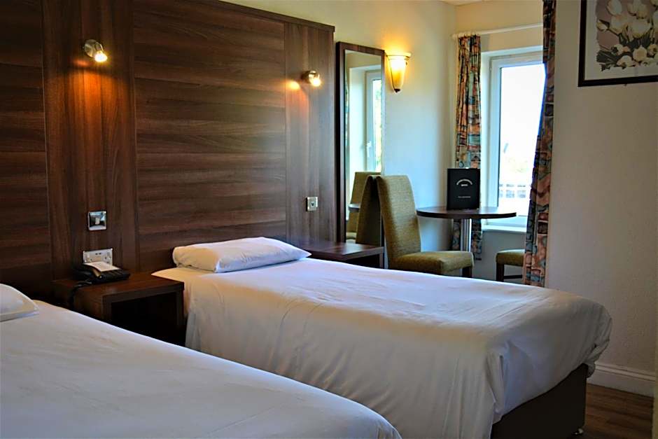 Oliver Cromwell Hotel