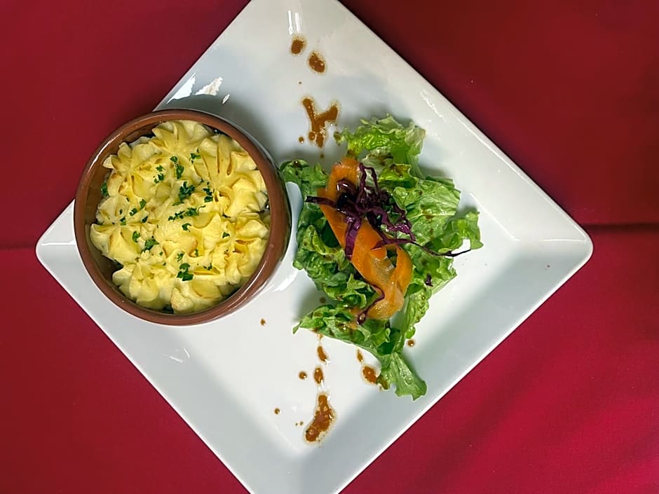 HOTEL De La Tour Saint Etienne SUD