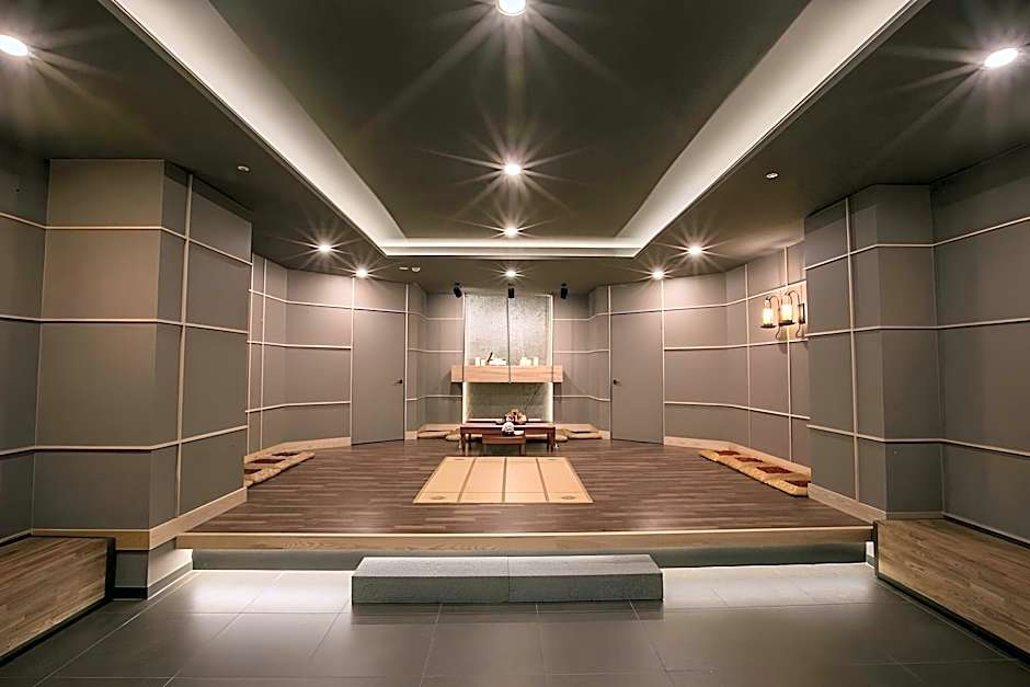 Busan Tourist Hotel