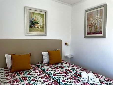 One-Bedroom Apartment (4 Adults)