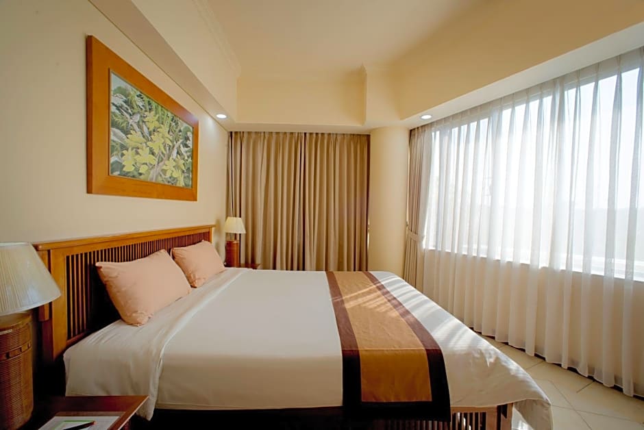 Puri Kiic Golf View Hotel