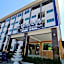 The charlotte smart hotel lopburi