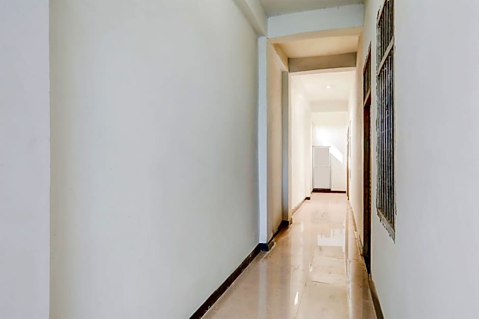 Hotel O Kanha galaxy brothers group