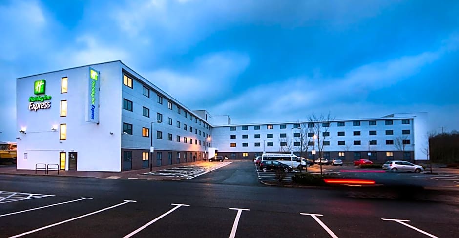 Holiday Inn Express Manchester Airport By IHG