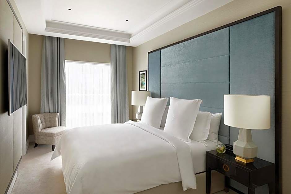 Four Seasons Hotel London at Ten Trinity Square