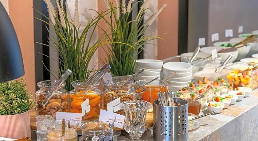 The New Hotel Zeybek