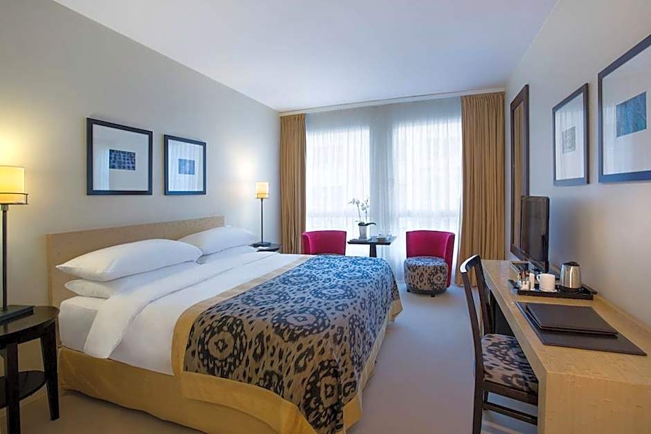 Hotel Jade