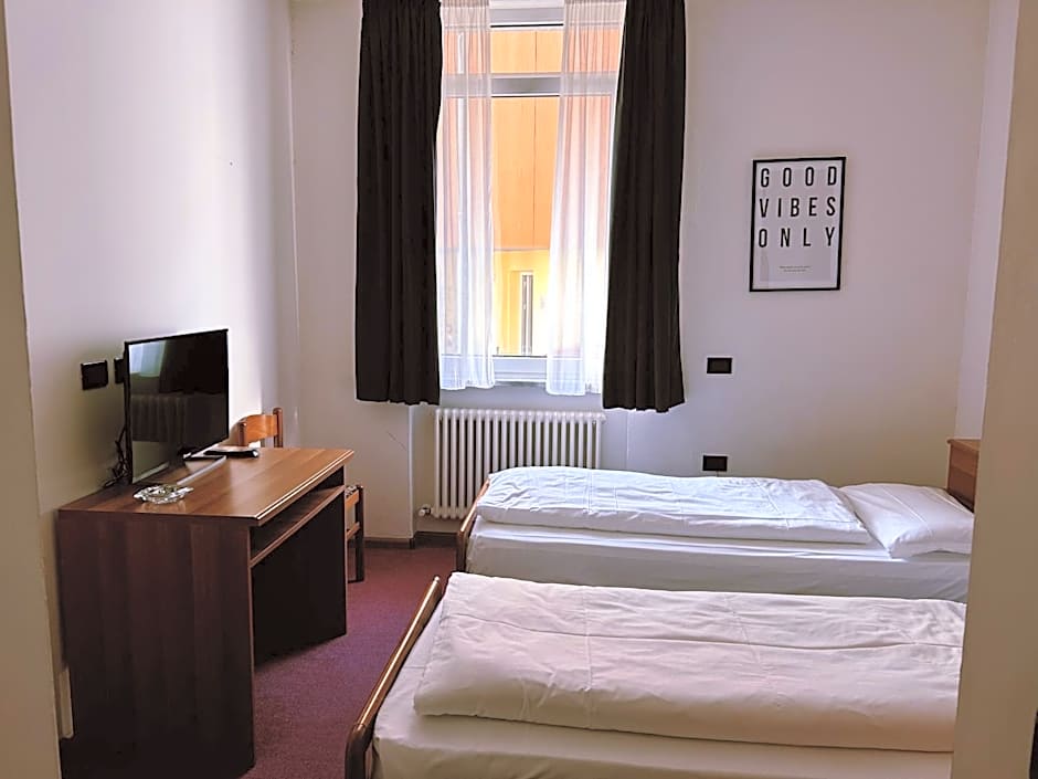 Hotel Alberello - Varone