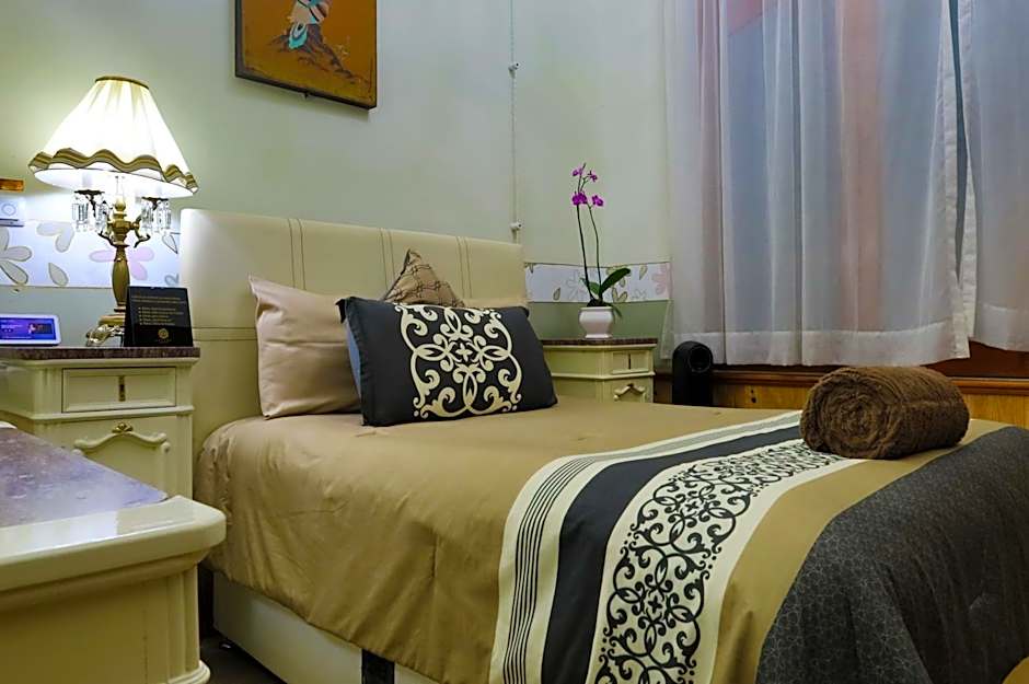 Azcami Boutique Hotel