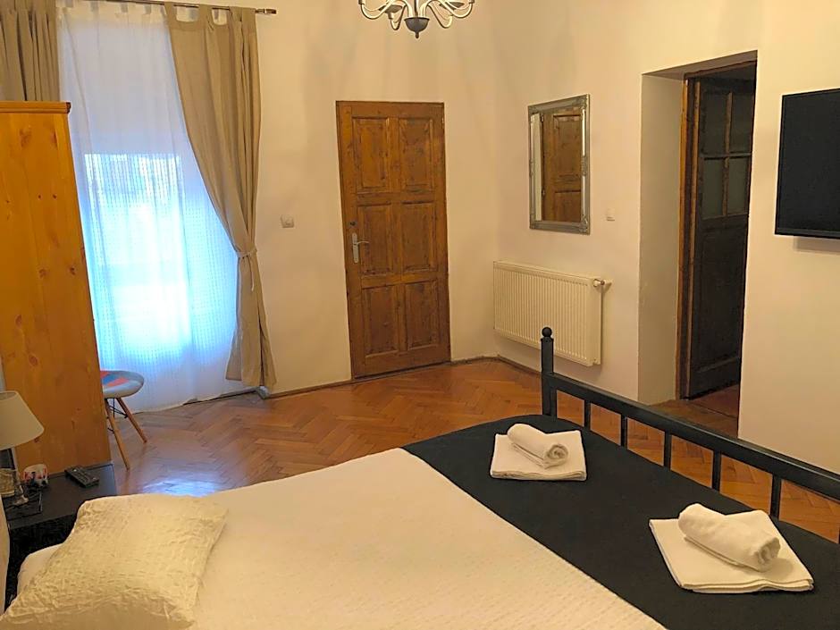 Poet Pastior Residence