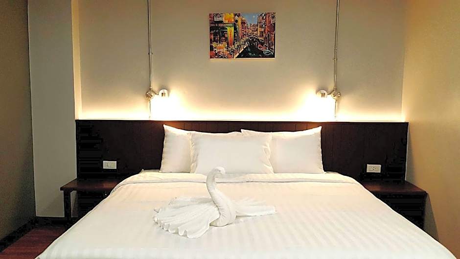 Room2u