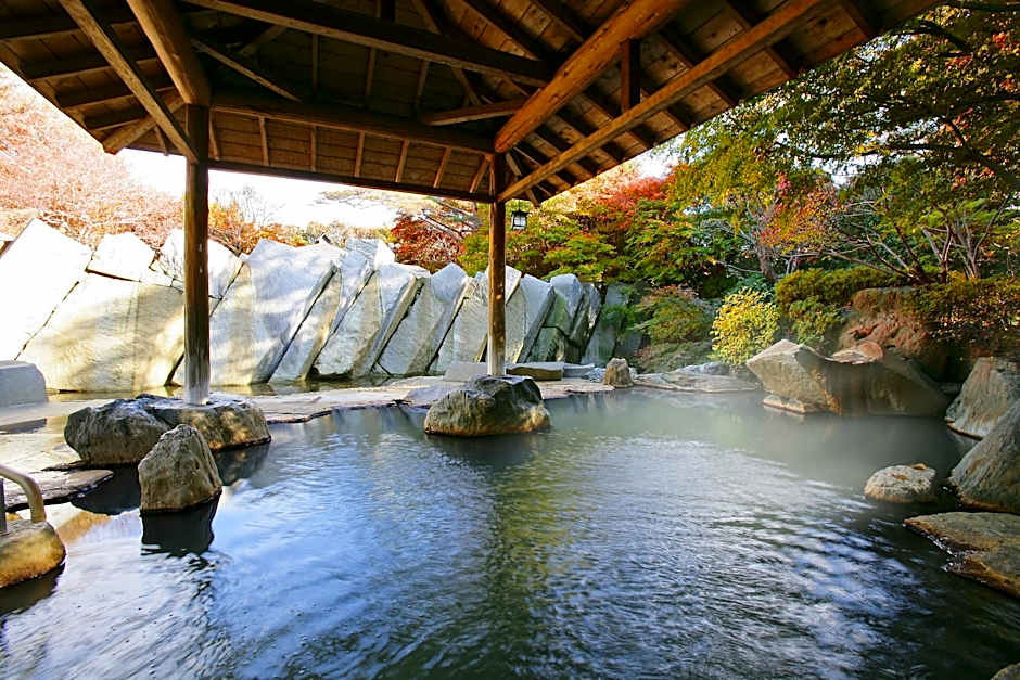 Kagaribinoyu Ryokusuitei