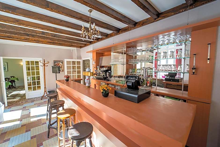 Céline hôtel le miridan