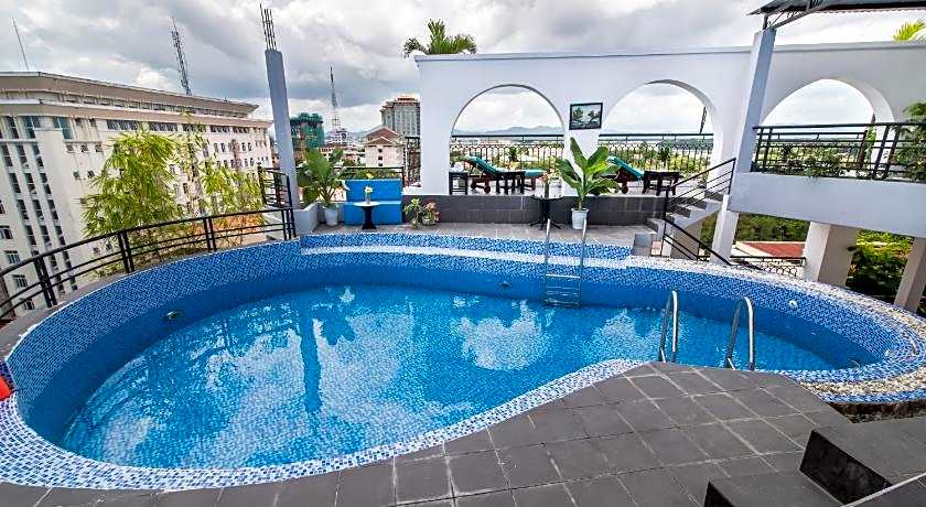 The Sunriver Boutique Hotel Hue