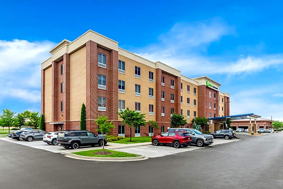 Holiday Inn Express and Suites St Louis-Chesterfield By IHG