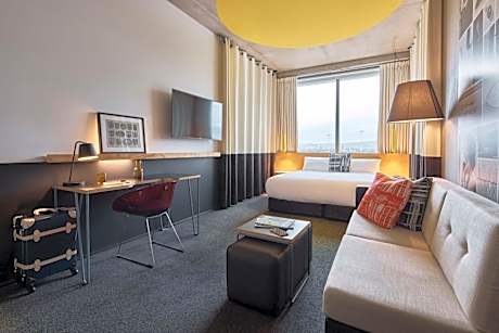 King Room with City View