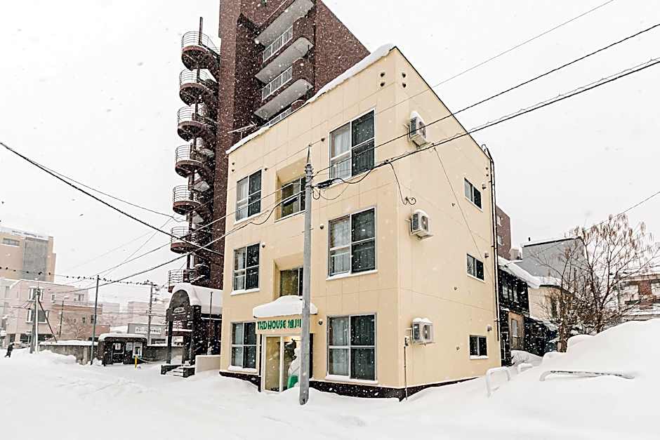 Photo 1 of 31 of TKD HOUSE ASAHIKAWA
