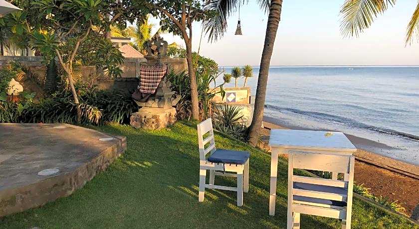 Air Sanih Beach Villa