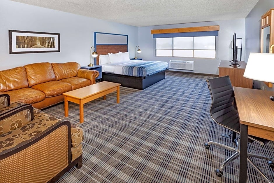 AmericInn by Wyndham Sayre
