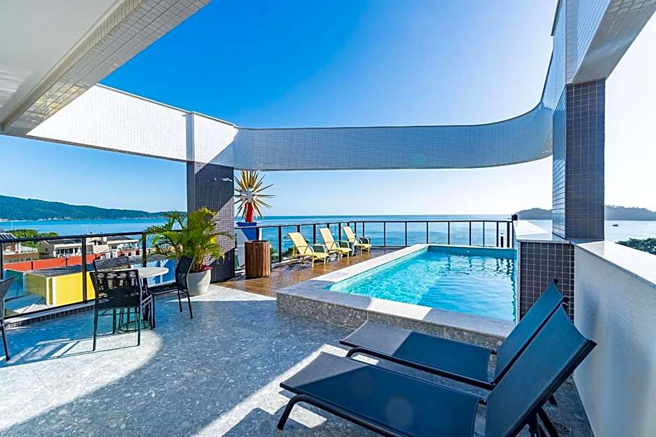 AION suítes 102 - Compacto e luxuoso Loft - Rooftop com piscina e academia - À poucos passos da praia