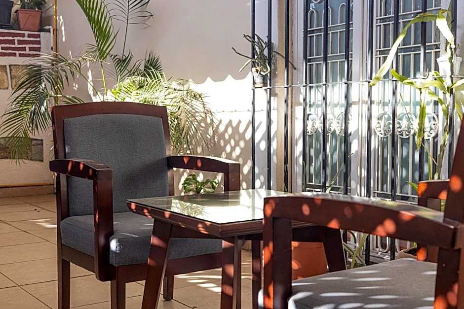 Capital O Hotel Patio Pombo