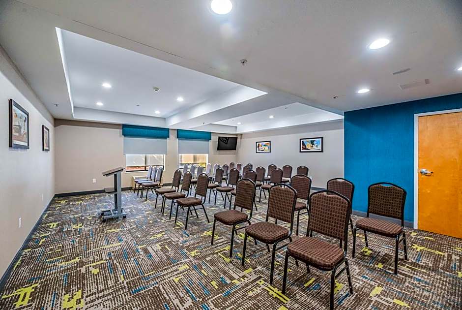 Hampton Inn By Hilton Oakland-Hayward