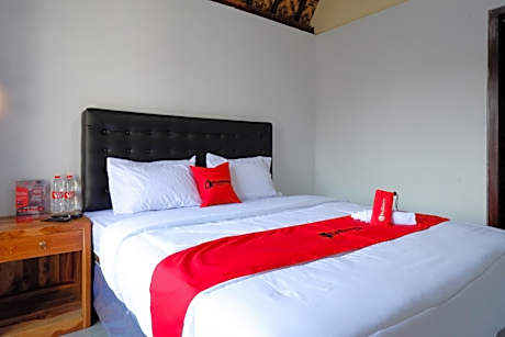 RedDoorz @ Kampoeng Etnik Kebumen 2