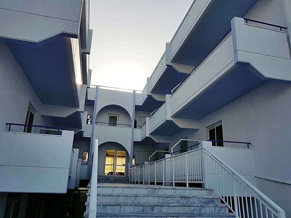 Pyrgos Hotel Apartments