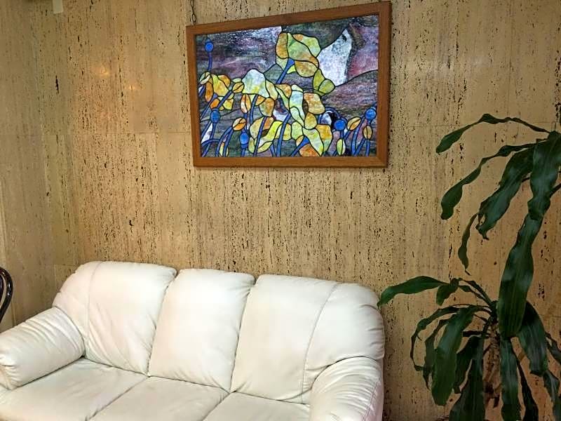 Maruichi Hotel
