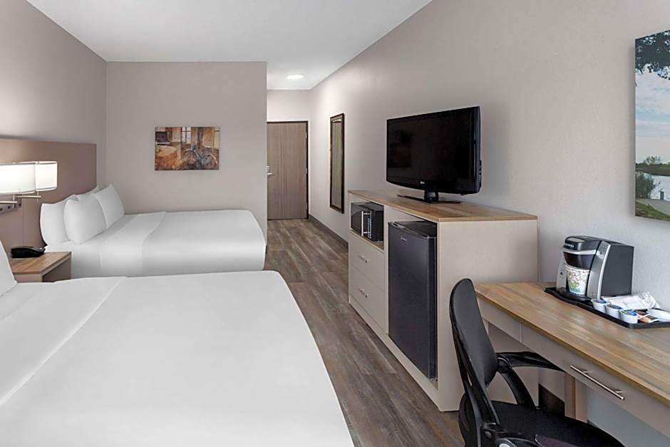 Links Bos Landen Hotel & Spa of Pella, Trademark by Wyndham