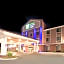 Holiday Inn Express & Suites Willcox