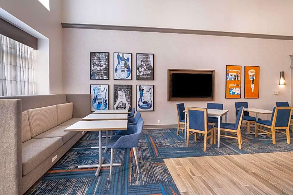 Hampton Inn By Hilton & Suites Memphis/Shady Grove