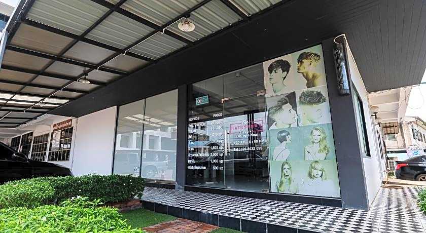 River Hotel The Budget