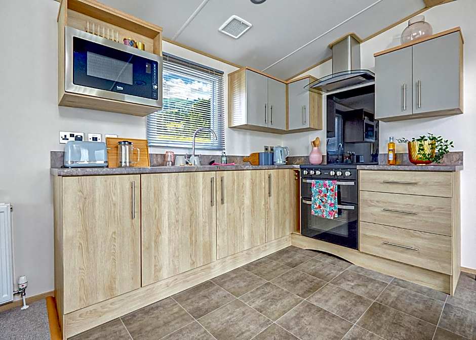 Willows Holiday Park