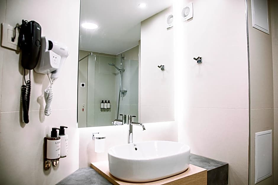 Hotel Antea - By The Sea