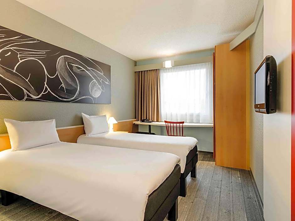 ibis Luebeck City
