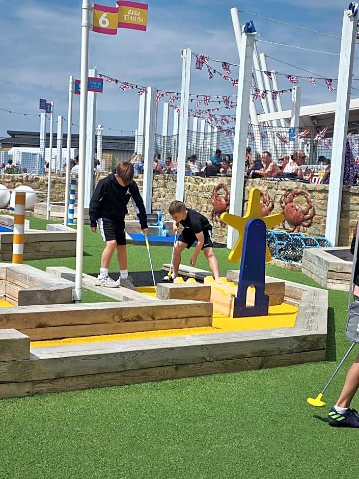 The Burrows Holiday Caravan, Seal Bay