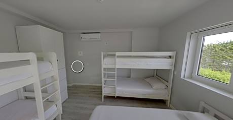 Quadruple Room with Private External Bathroom