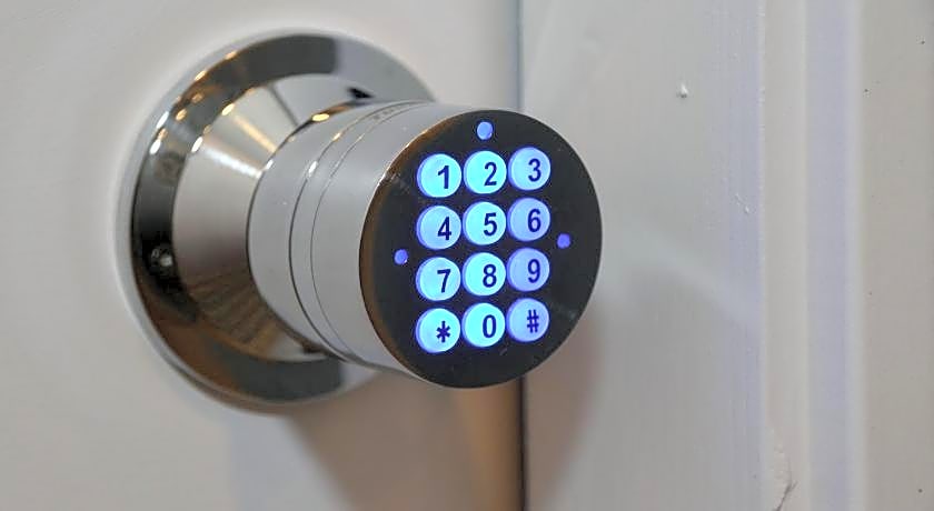 Townhouse PLUS @ London Road Stoke