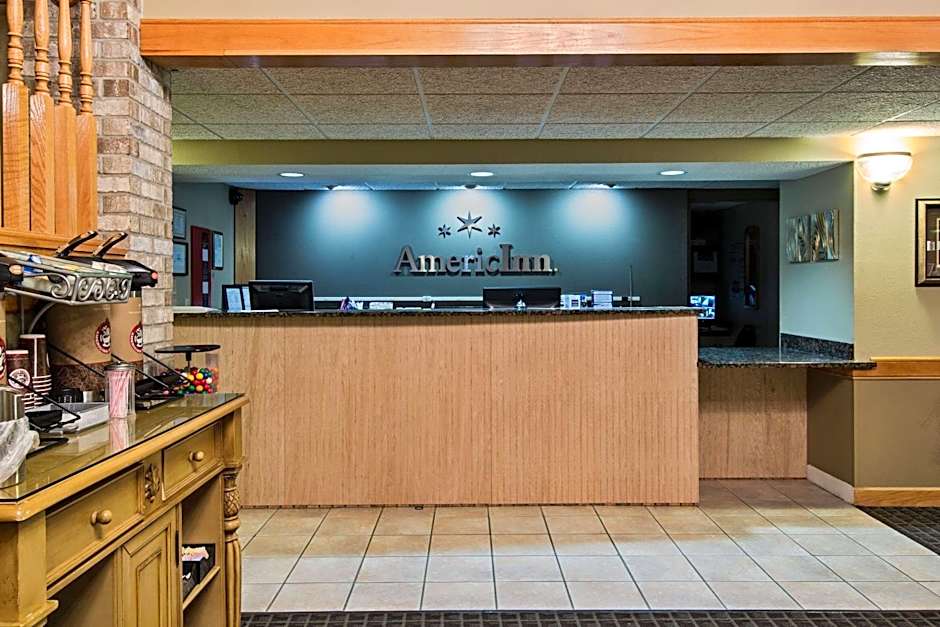 AmericInn by Wyndham Iowa Falls