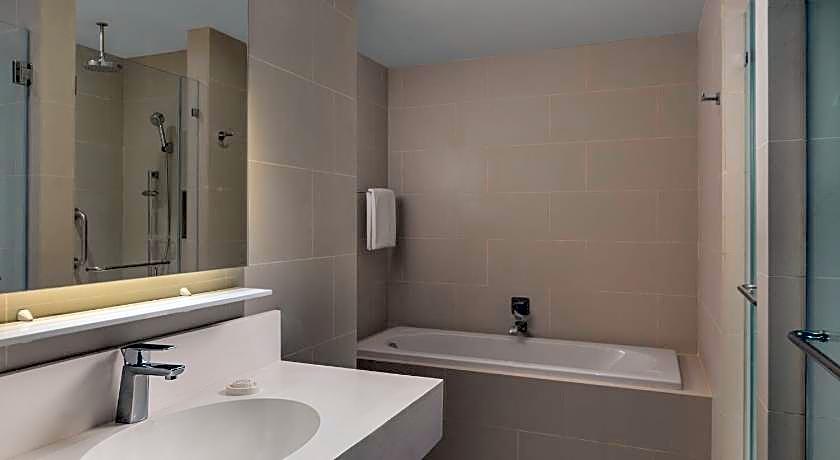 Park Inn by Radisson Iloilo