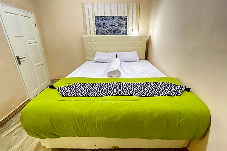 Ardam Homestay Syariah Near Mall Panakkukang – Makassar, CA