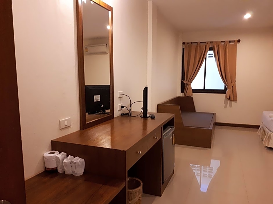 Nathon Residence Hotel