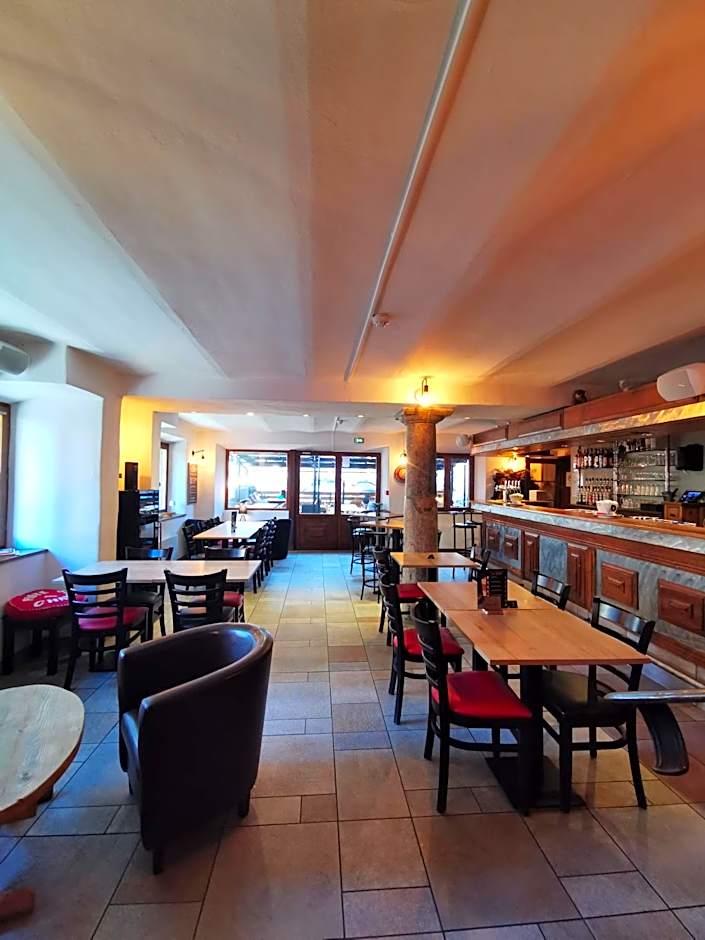 Hôtel Restaurant Angival - Chambres et Appartement