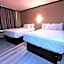 Umbrella Hotel Bronx