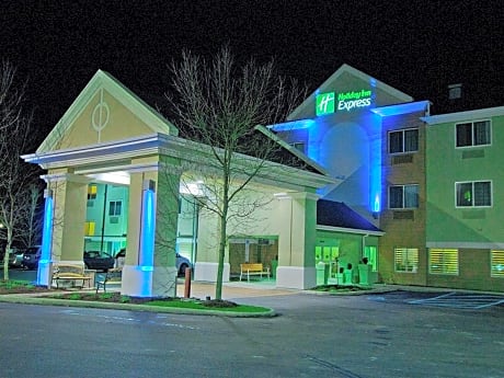 2 Queen Beds Standard