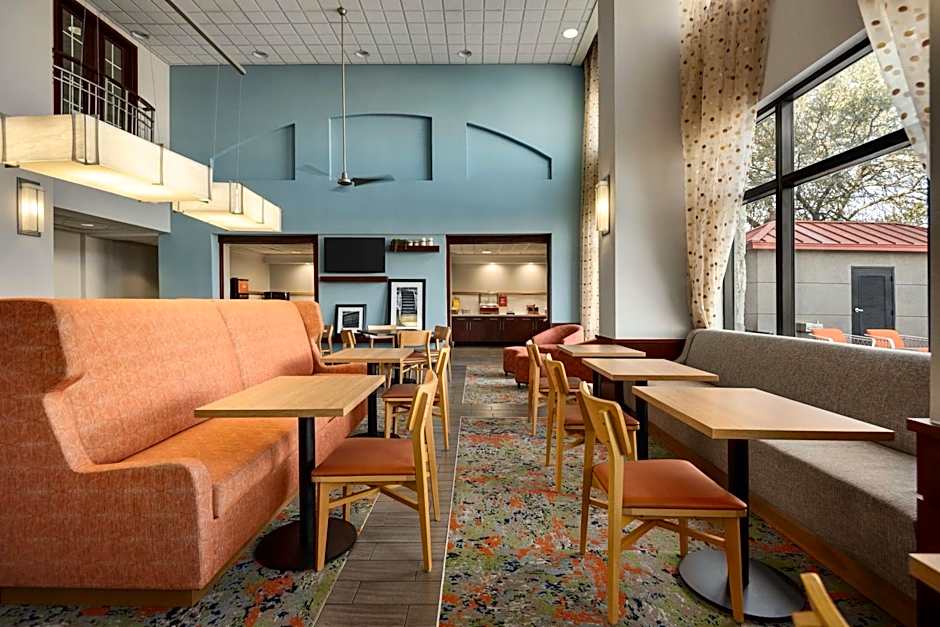 Hampton Inn By Hilton And Suites San Marcos